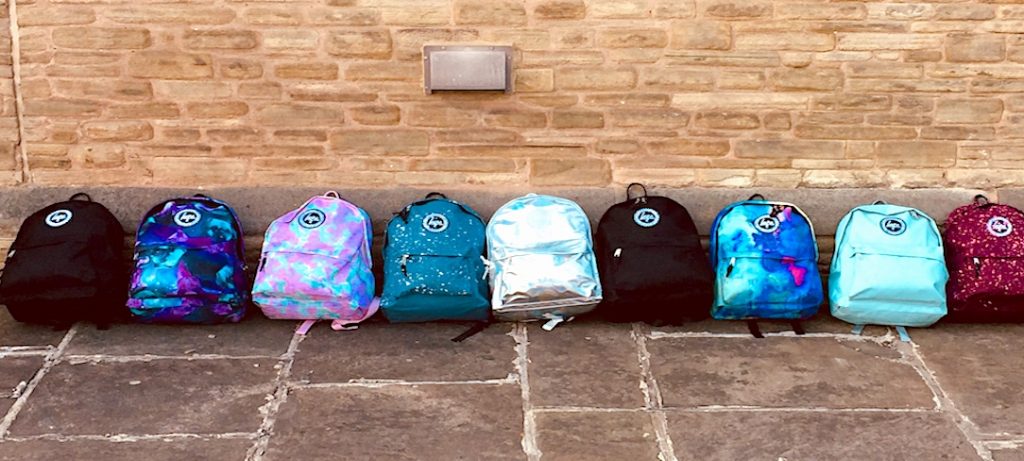 Backpacks /></a>
</div>

<header class=